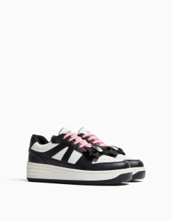FEMME BERSHKA Cartoons*Baskets Kuromi