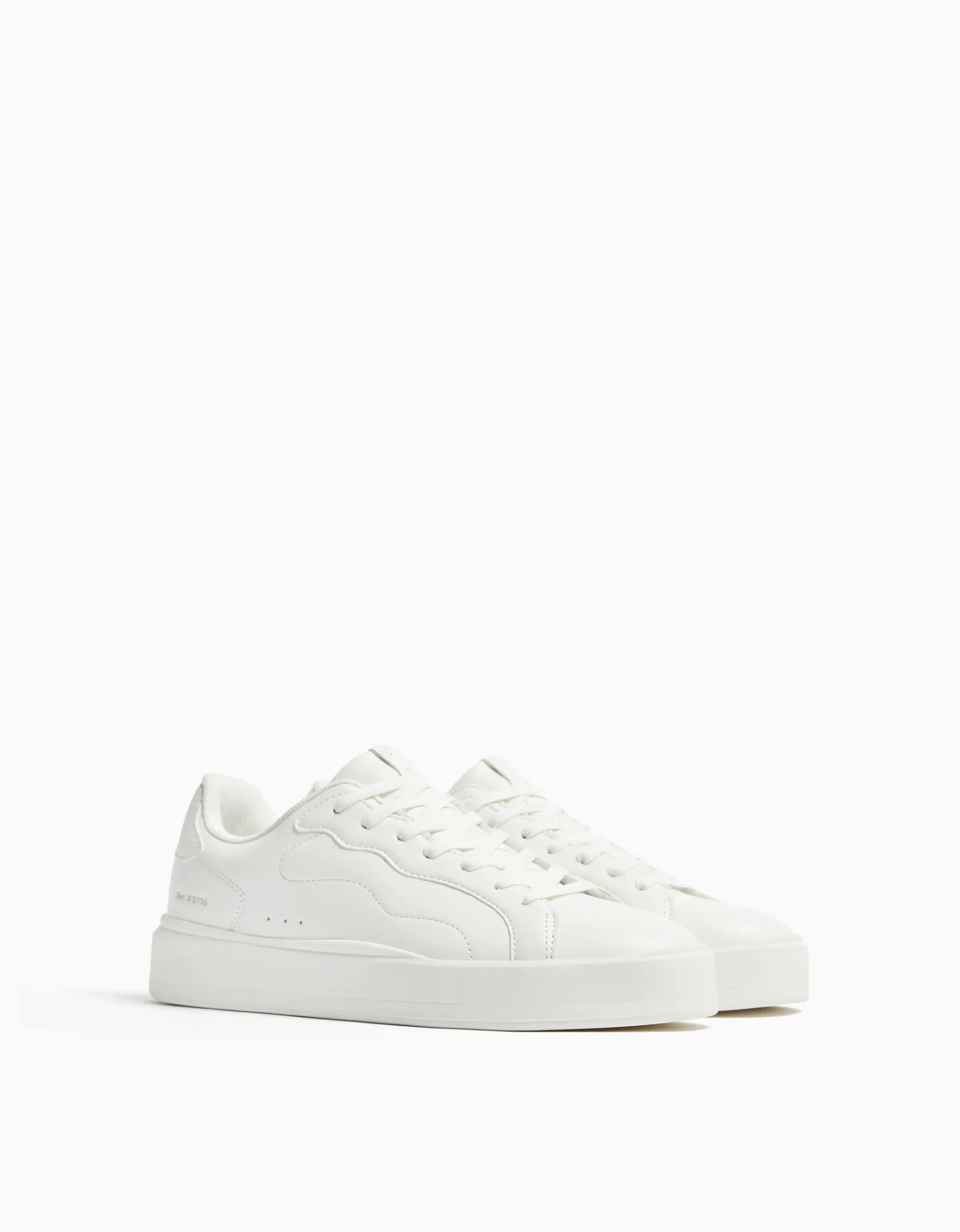 HOMME BERSHKA Chaussures*Baskets unies homme.