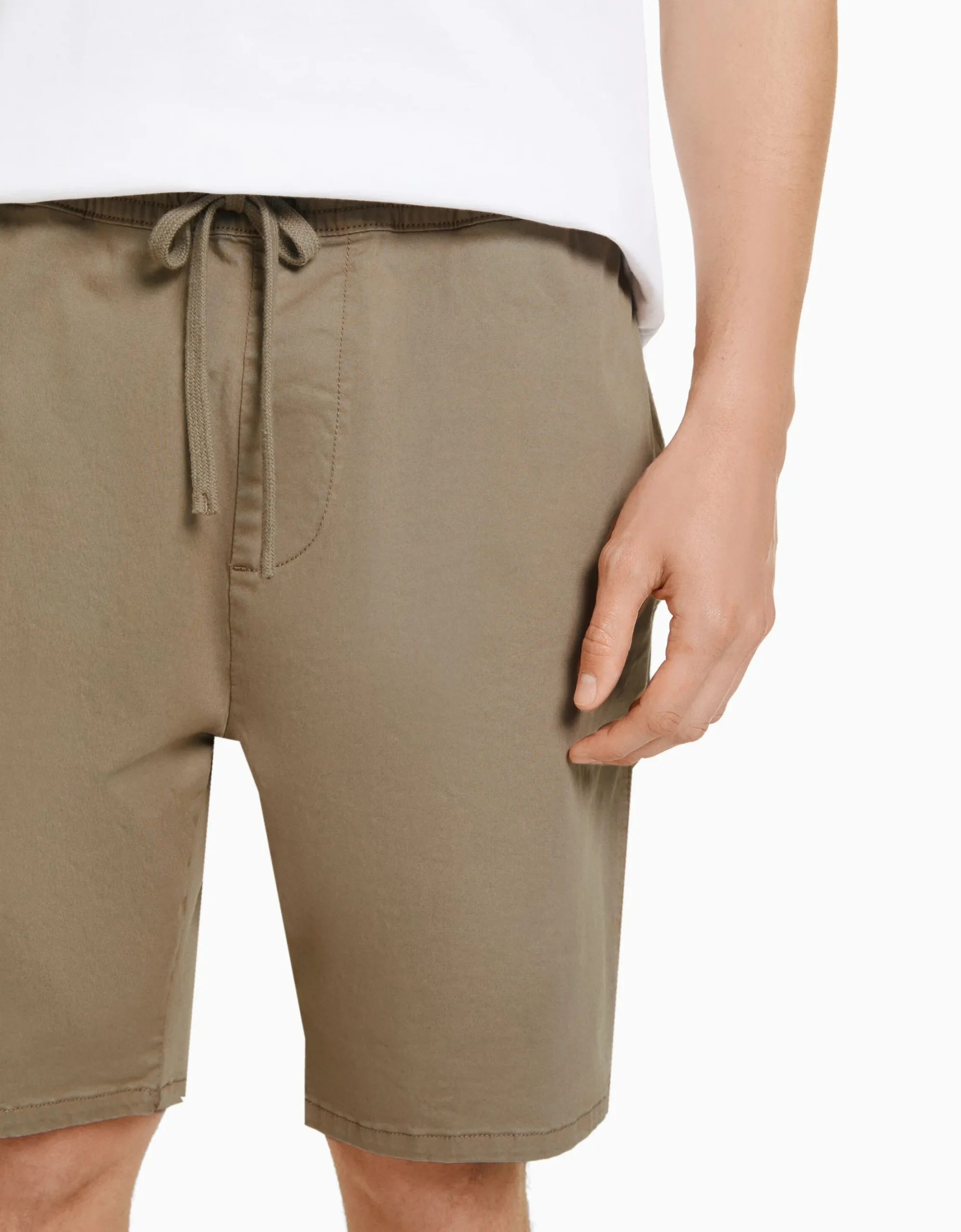 HOMME BERSHKA Bermudas*Bermuda style jogger