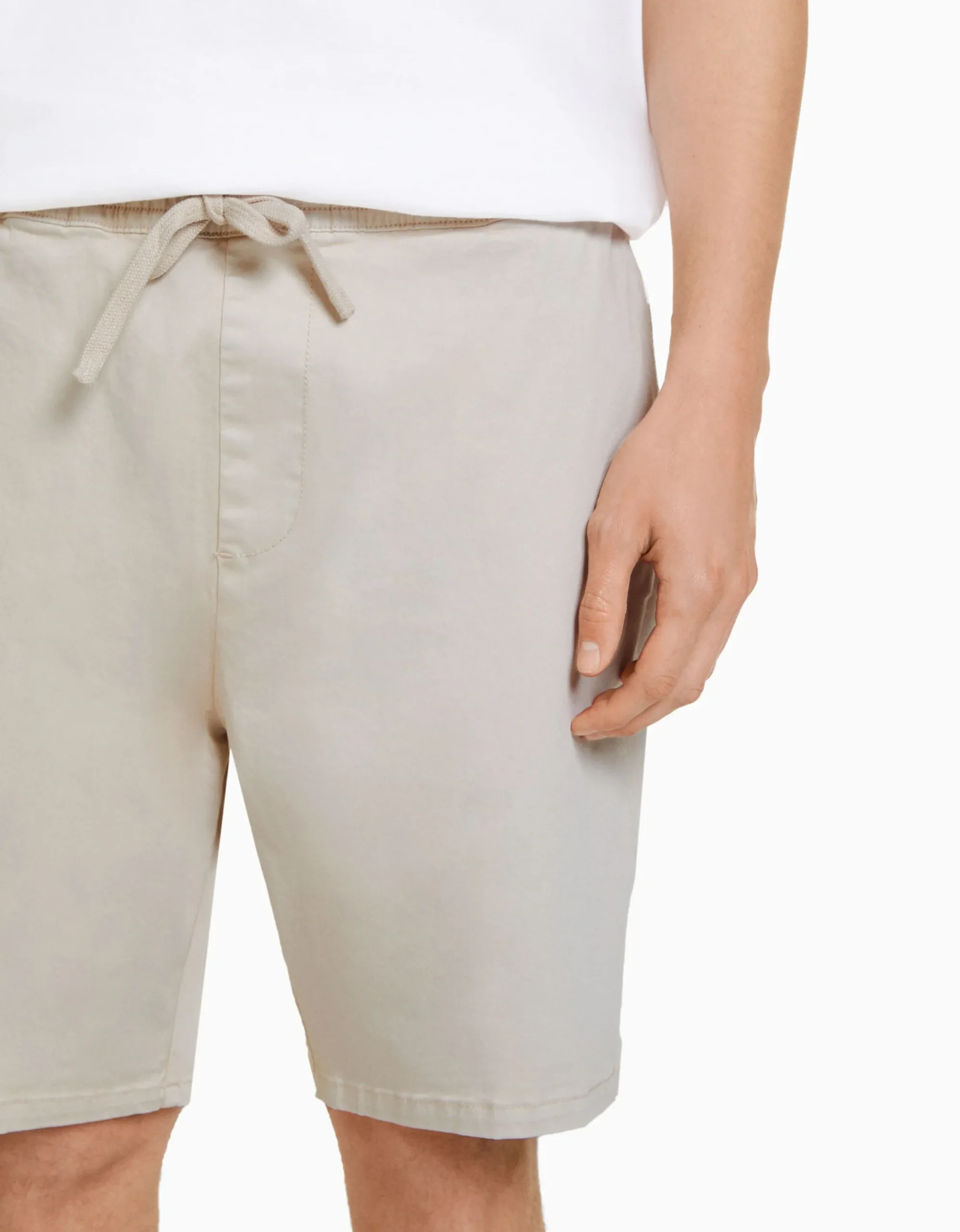 HOMME BERSHKA Bermudas*Bermuda style jogger