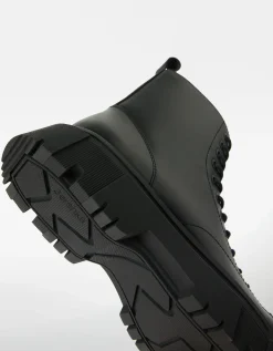 HOMME BERSHKA Bottines*Bottes à lacets semelle crantée homme
