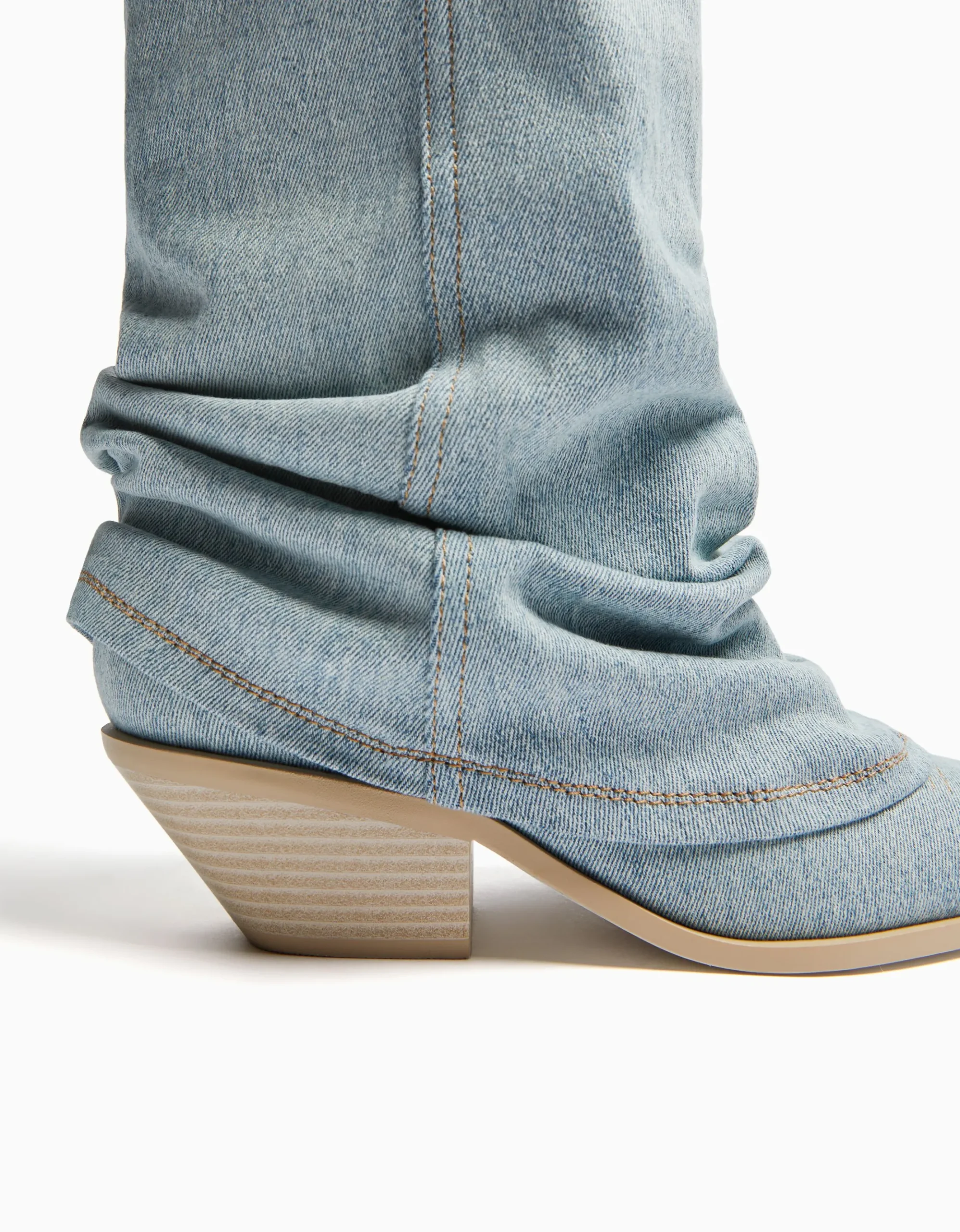 FEMME BERSHKA Chaussures*Bottes cowboy denim talon