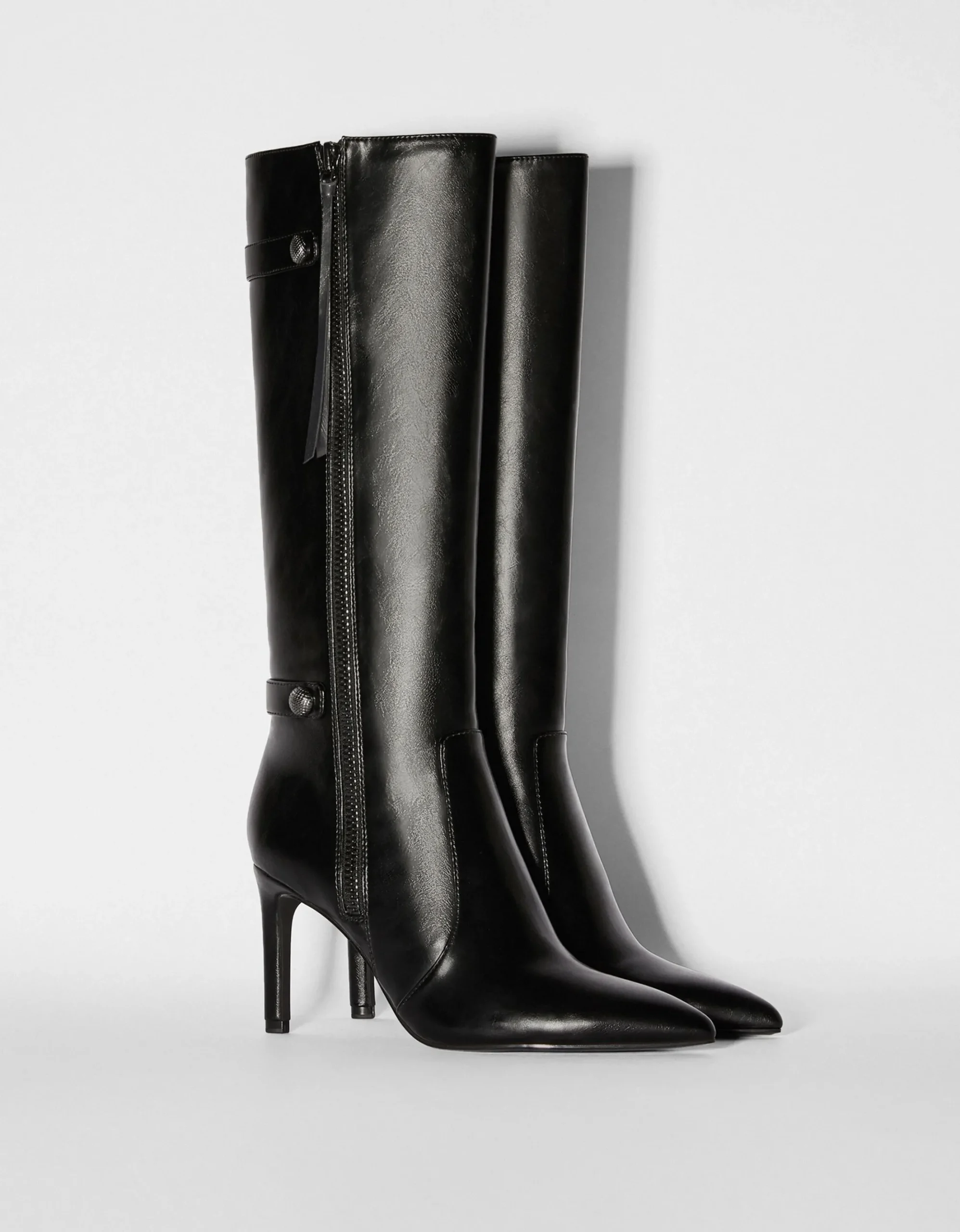 FEMME BERSHKA Bottes*Bottes talon aiguille détails métallisés
