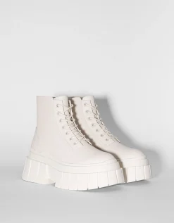 FEMME BERSHKA Bottes et bottines*Bottines à lacets plateforme rayée