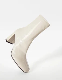 FEMME BERSHKA Shoes Arrival*Bottines à talon moulantes vernies