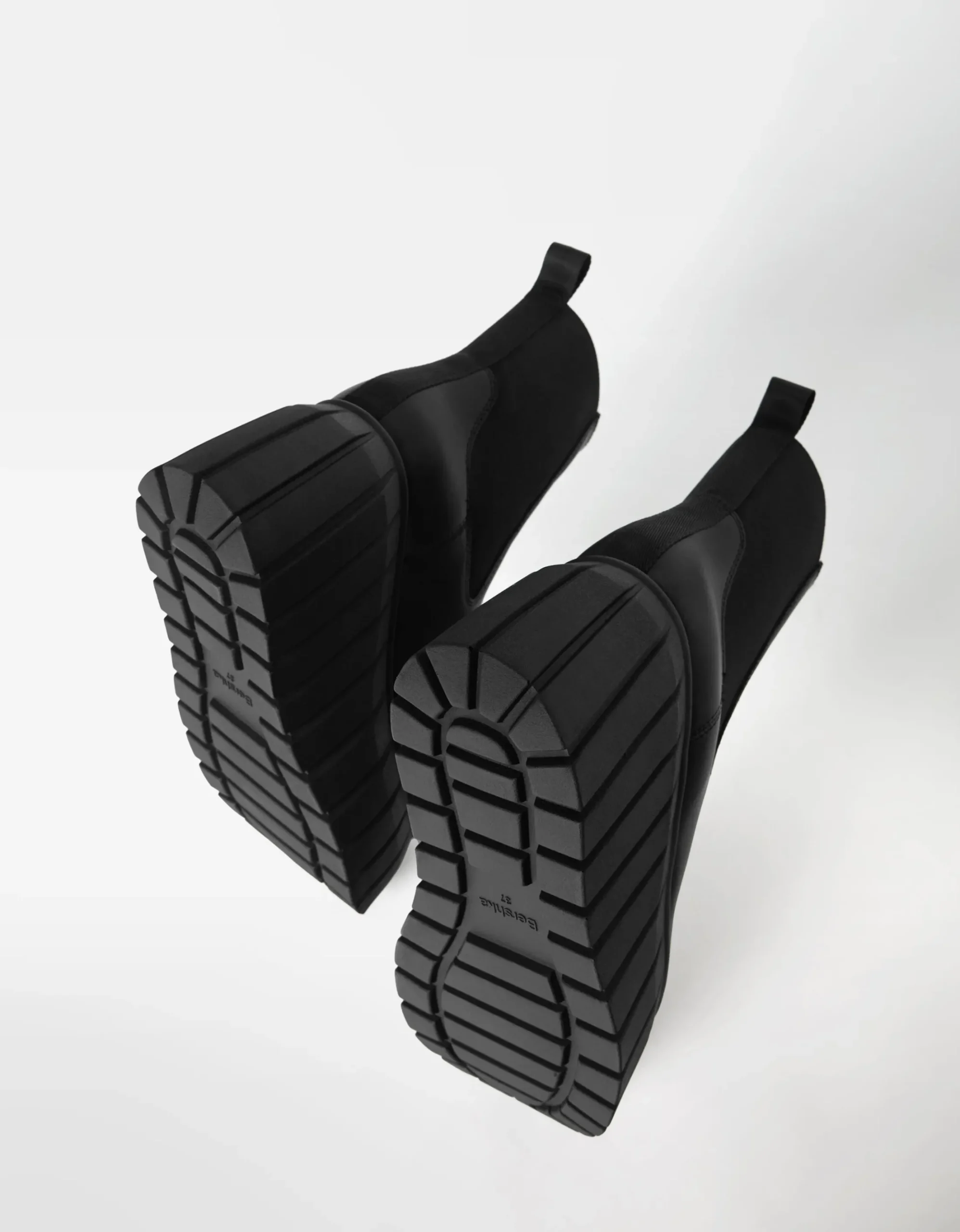 FEMME BERSHKA Chaussures*Bottines plateforme XL élastiquées