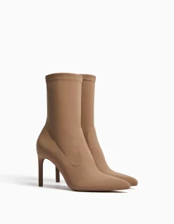 FEMME BERSHKA Bottes et bottines*Bottines talon moulantes