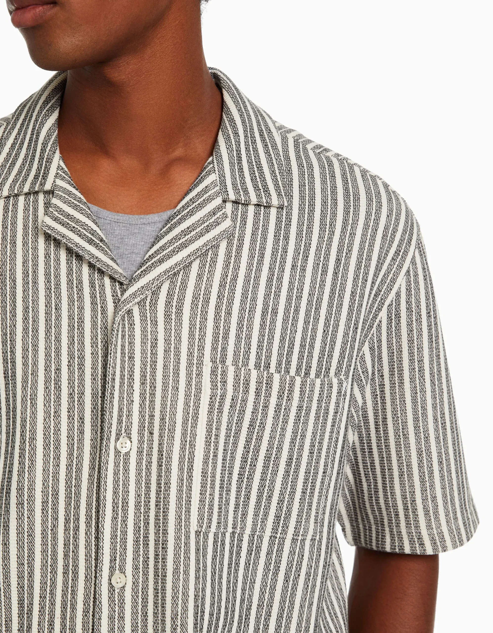 HOMME BERSHKA Chemises*Chemise manches courtes rustique rayures