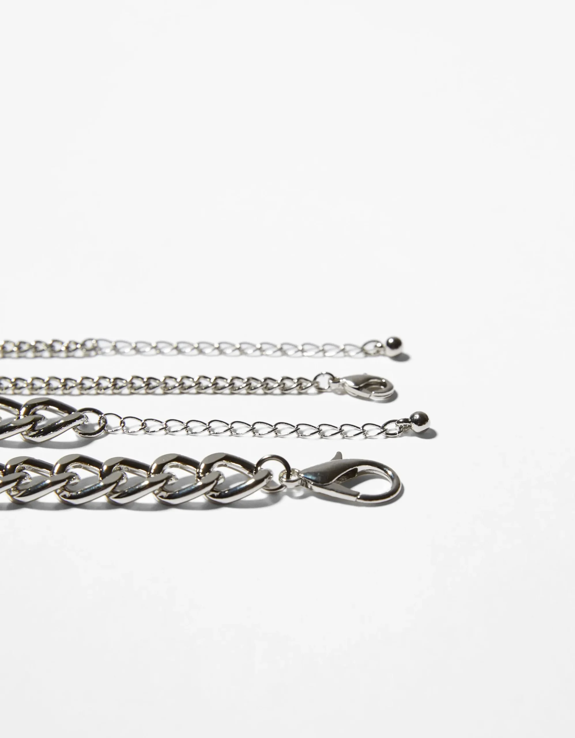 HOMME BERSHKA Tout voir*Collier croix