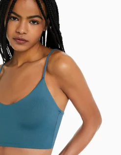 FEMME BERSHKA Tops et corsets*Crop top bretelles fines