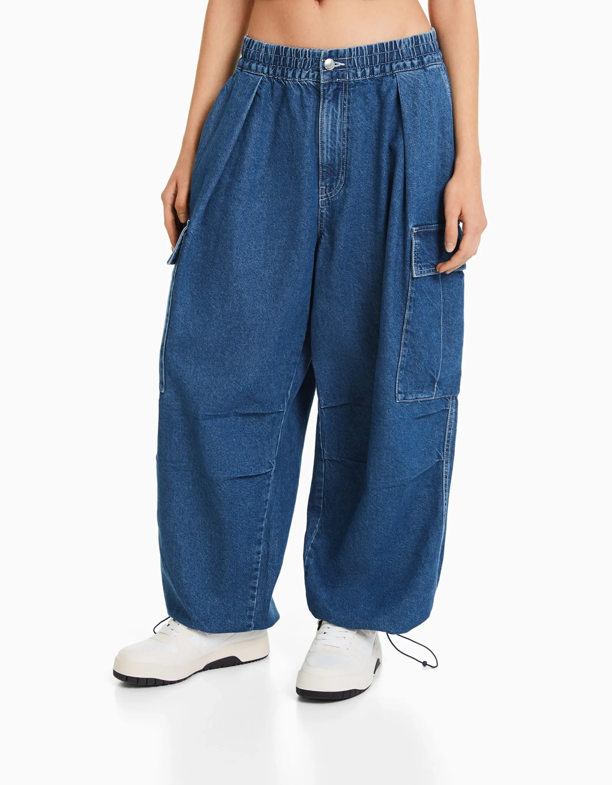 FEMME BERSHKA Vêtements*Jean cargo volume
