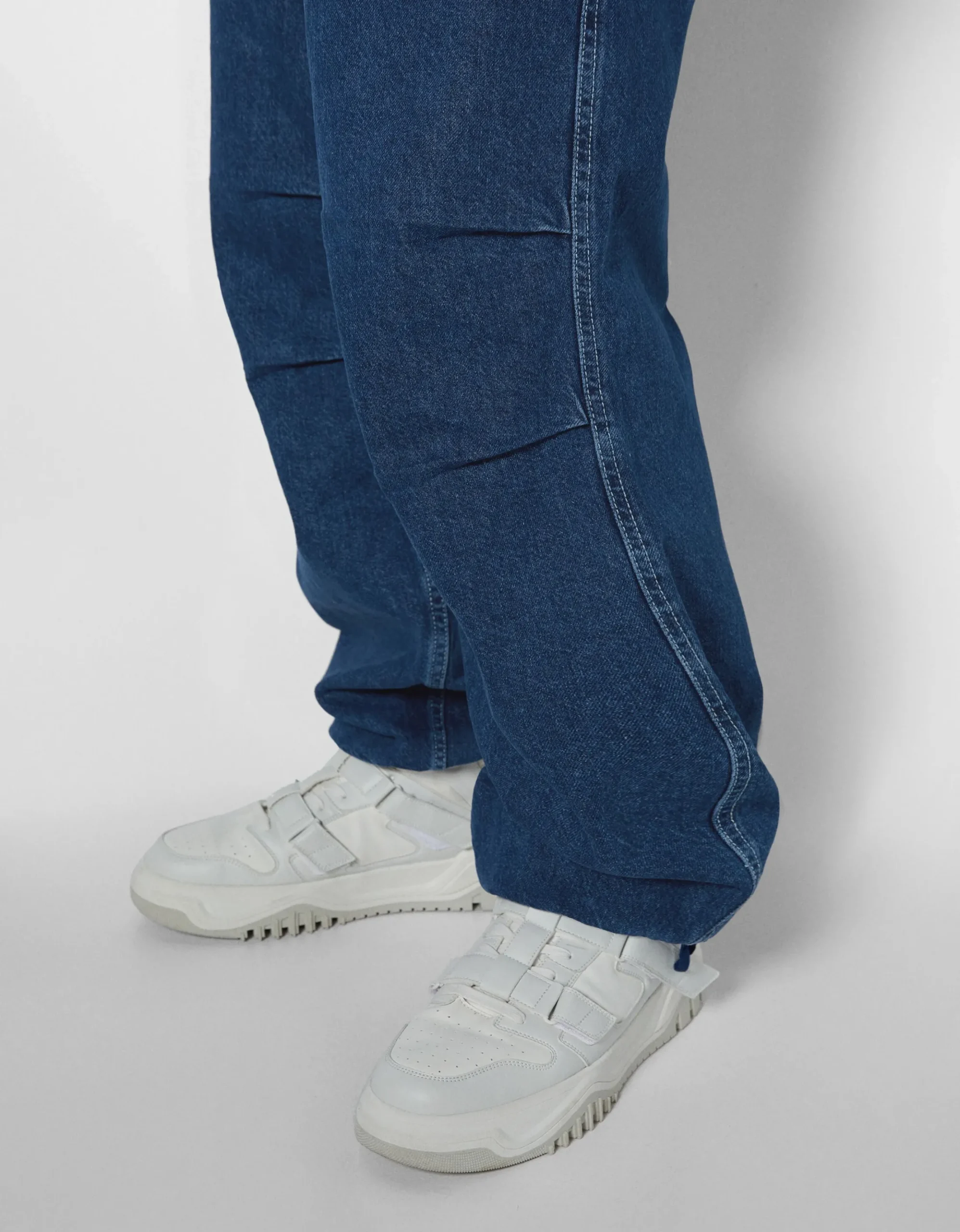 HOMME BERSHKA Pantalons et jeans*Jean parachute