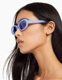 FEMME BERSHKA Lunettes*Lunettes de soleil ovales colorées