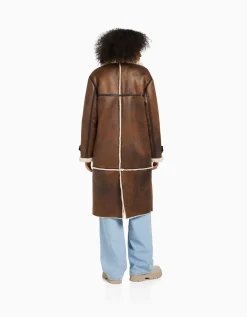 FEMME BERSHKA Trenchs et manteaux*Manteau long double face