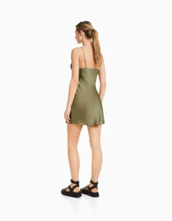 FEMME BERSHKA Robes*Mini-robe bretelles fluide satinée fronces