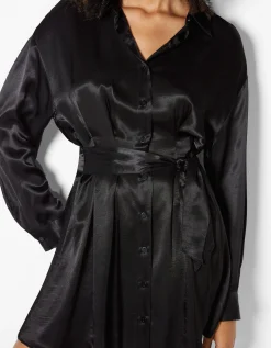FEMME BERSHKA Robes*Mini-robe chemise satinée pinces ceinture