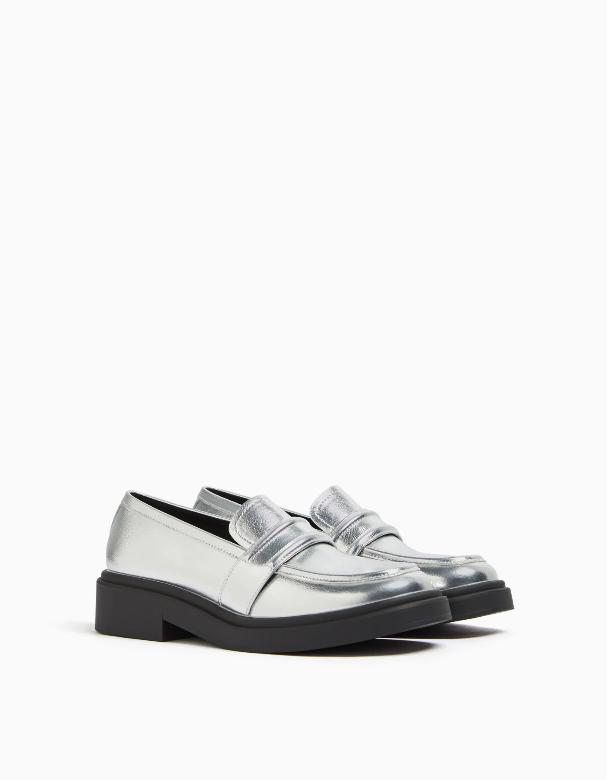 FEMME BERSHKA Chaussures plates*Mocassins métallisés
