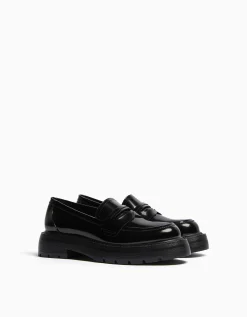 FEMME BERSHKA Chaussures plates*Mocassins patte semelle crantée