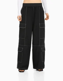 FEMME BERSHKA Pantalons*Pantalon cargo effet nylon fil contraste