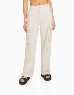 FEMME BERSHKA Pantalons*Pantalon cargo moulant serge multipoches