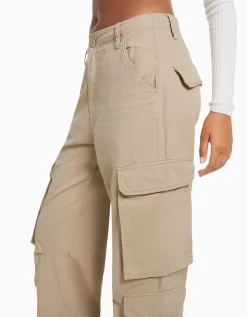 FEMME BERSHKA Vêtements*Pantalon cargo moulant serge multipoches