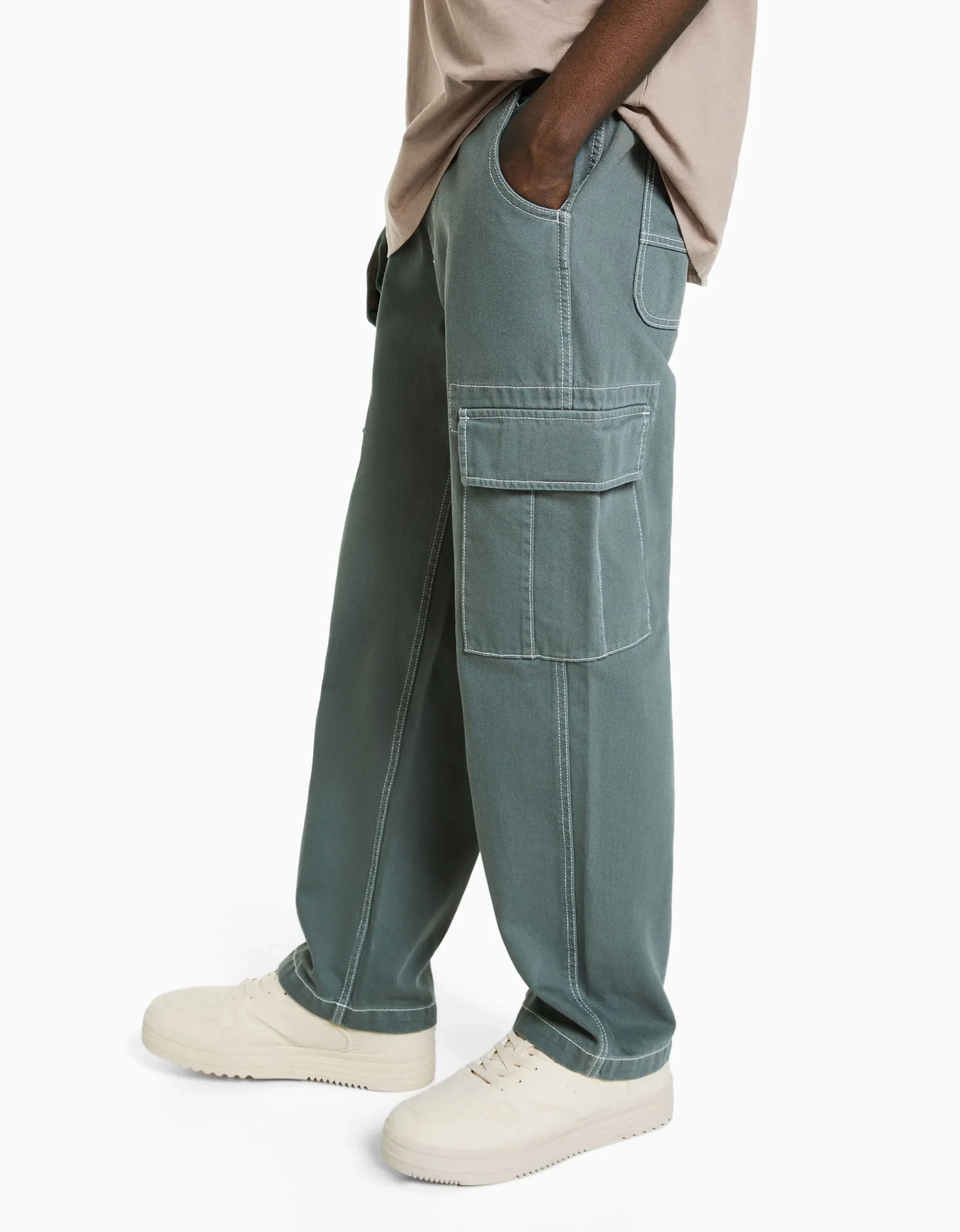 HOMME BERSHKA Vêtements*Pantalon cargo wide fil contraste