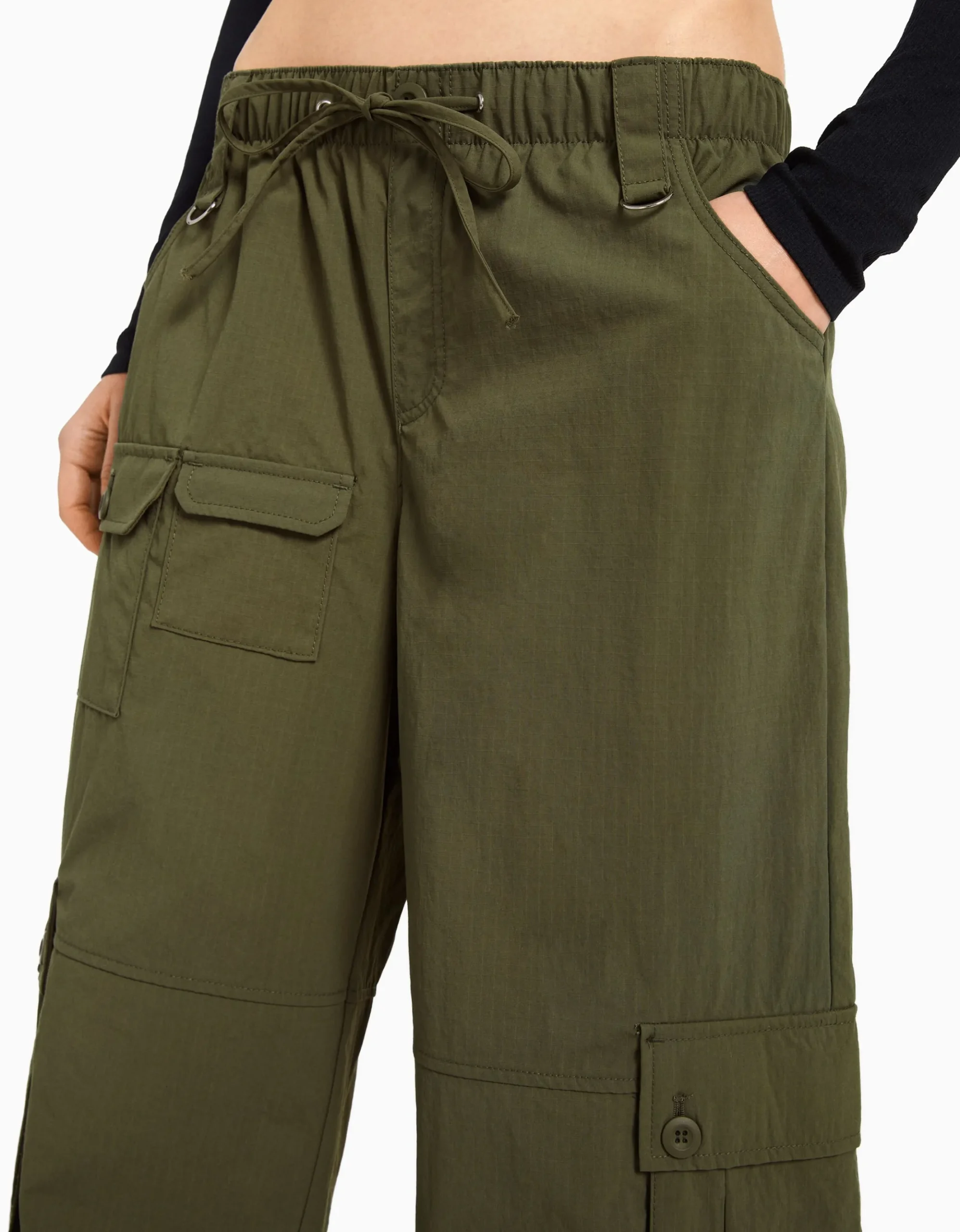 FEMME BERSHKA Vêtements*Pantalon cargo wide leg multipoches