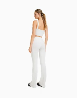 FEMME BERSHKA Pantalons*Pantalon flare bord-côte