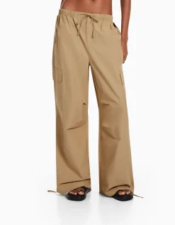 FEMME BERSHKA Pantalons*Pantalon jogger cargo parachute