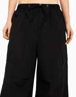 FEMME BERSHKA BSK Teen*Pantalon jogger cargo parachute