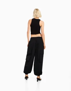 FEMME BERSHKA Vêtements*Pantalon jogger cargo poches effet nylon