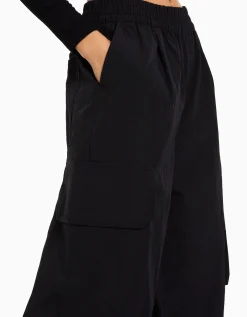 FEMME BERSHKA Vêtements*Pantalon jogger cargo poches effet nylon