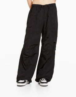 FEMME BERSHKA Vêtements*Pantalon parachute nylon