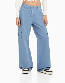 FEMME BERSHKA Cargo et parachute*Pantalon straight cargo sergé taille élastique