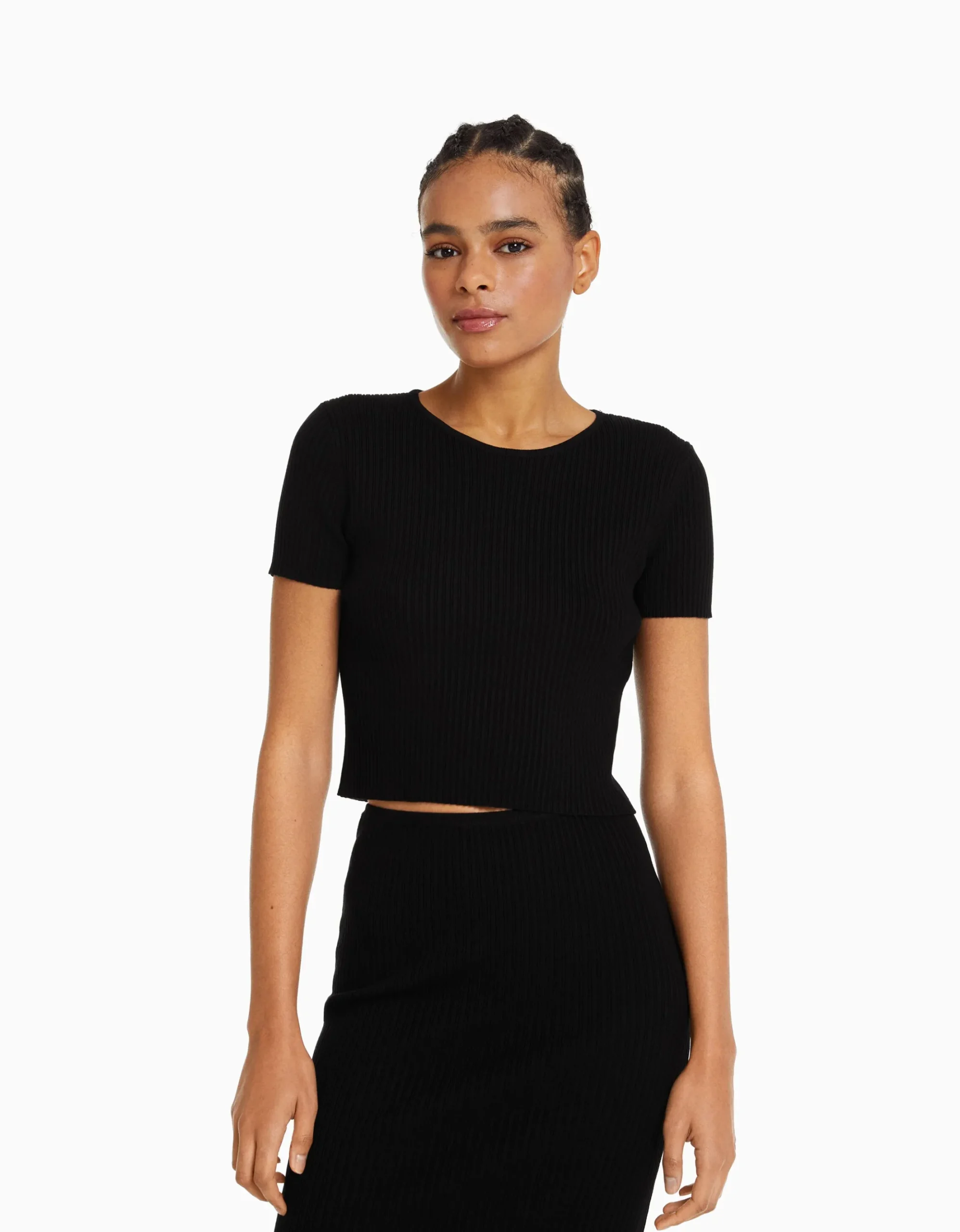 FEMME BERSHKA Tee-shirts*Pull manches courtes dos nu bord-côte