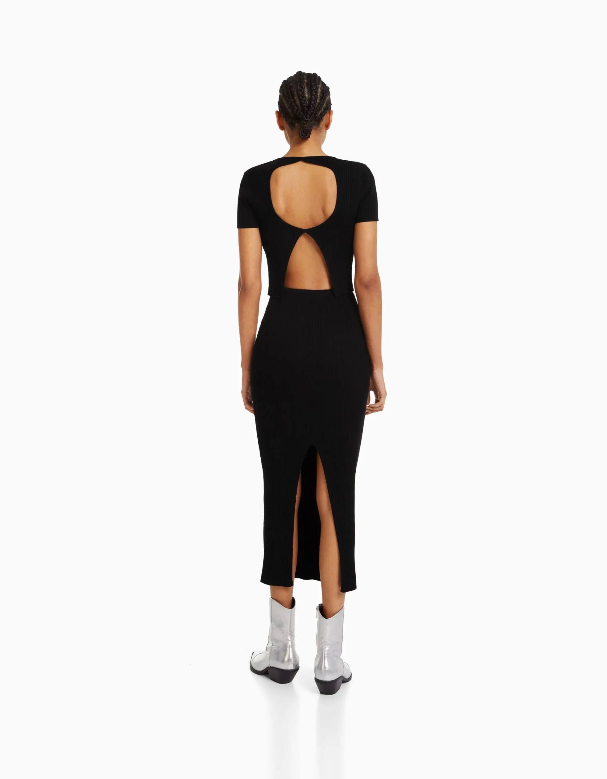 FEMME BERSHKA Tee-shirts*Pull manches courtes dos nu bord-côte