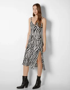 FEMME BERSHKA Robes*Robe midi bretelles fines double satinée