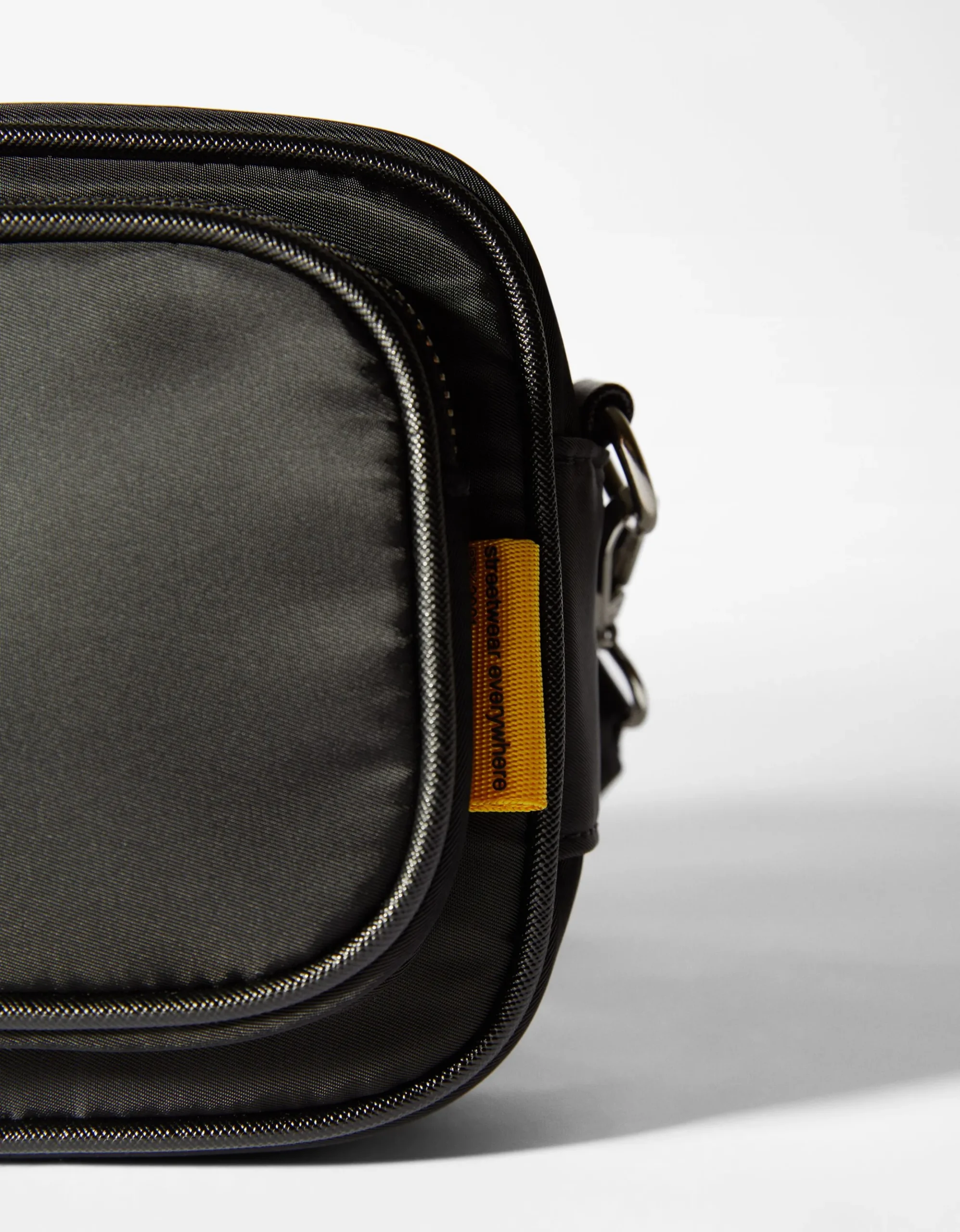 HOMME BERSHKA Tout voir*Sac crossbody