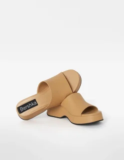 FEMME BERSHKA Tout voir*Sandales plateforme
