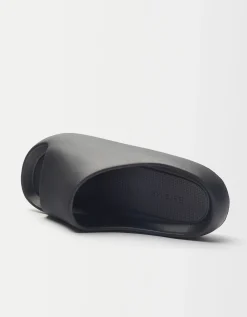 HOMME BERSHKA Basiques*Sandales plates texturées homme