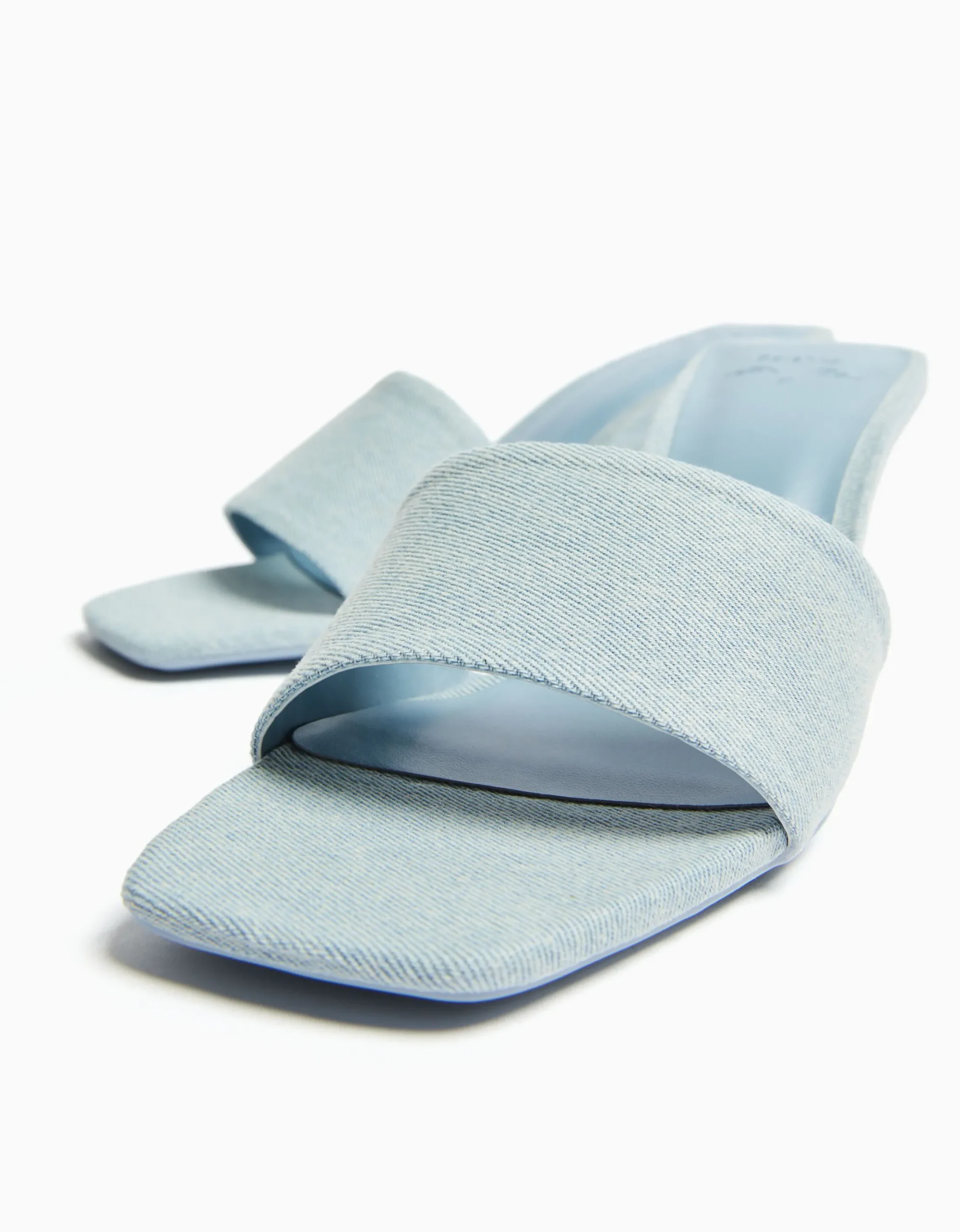 FEMME BERSHKA Chaussures*Sandales talon denim