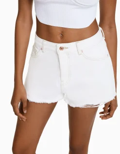 FEMME BERSHKA Shorts et bermudas*Short denim vintage déchiré