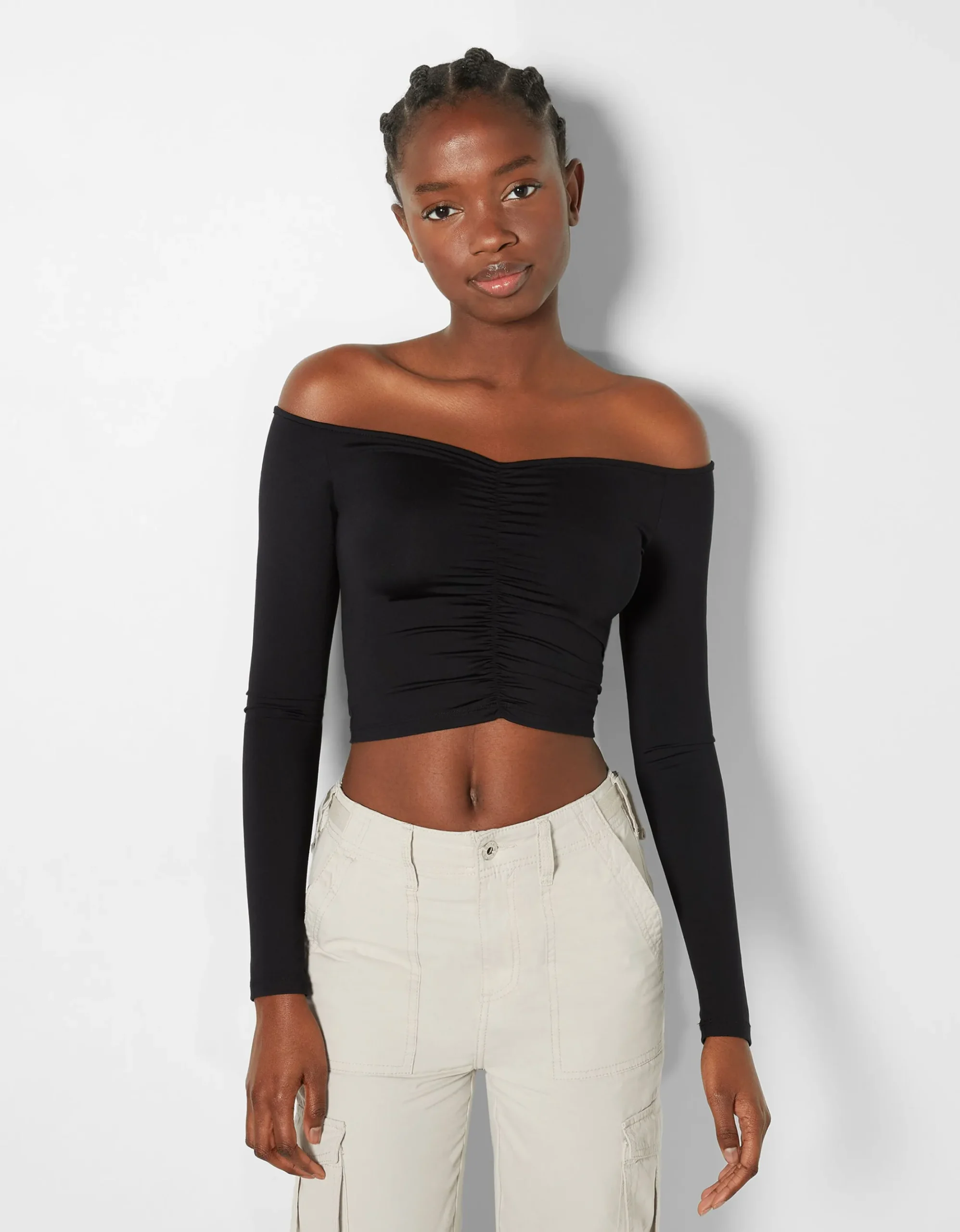 FEMME BERSHKA Tee-shirts*Top cropped manches longues col style Bardot fronces