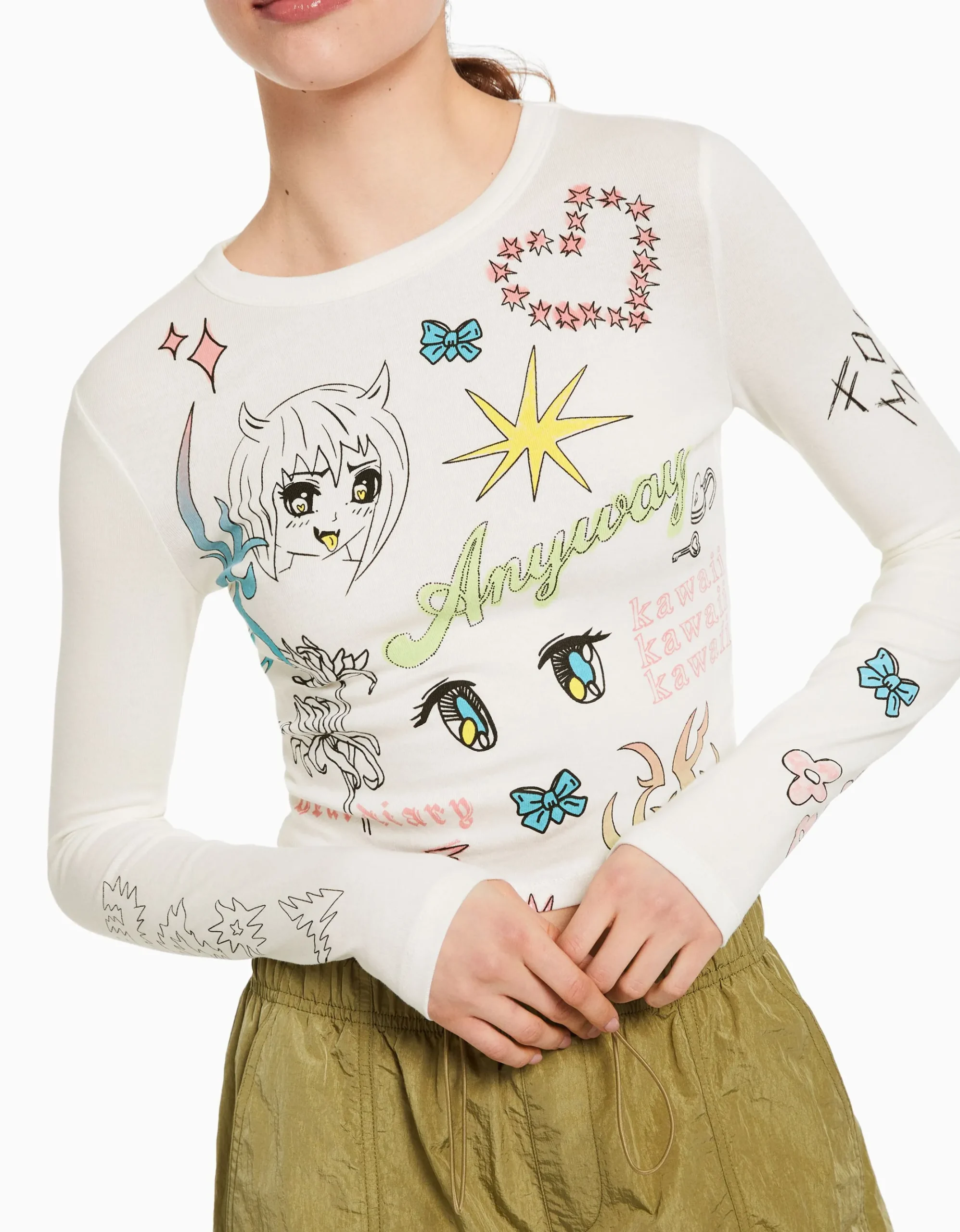 FEMME BERSHKA Tee-shirts*Top manches longues imprimé papillon
