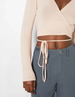 FEMME BERSHKA Tee-shirts*Top manches longues nœud décolleté croisé