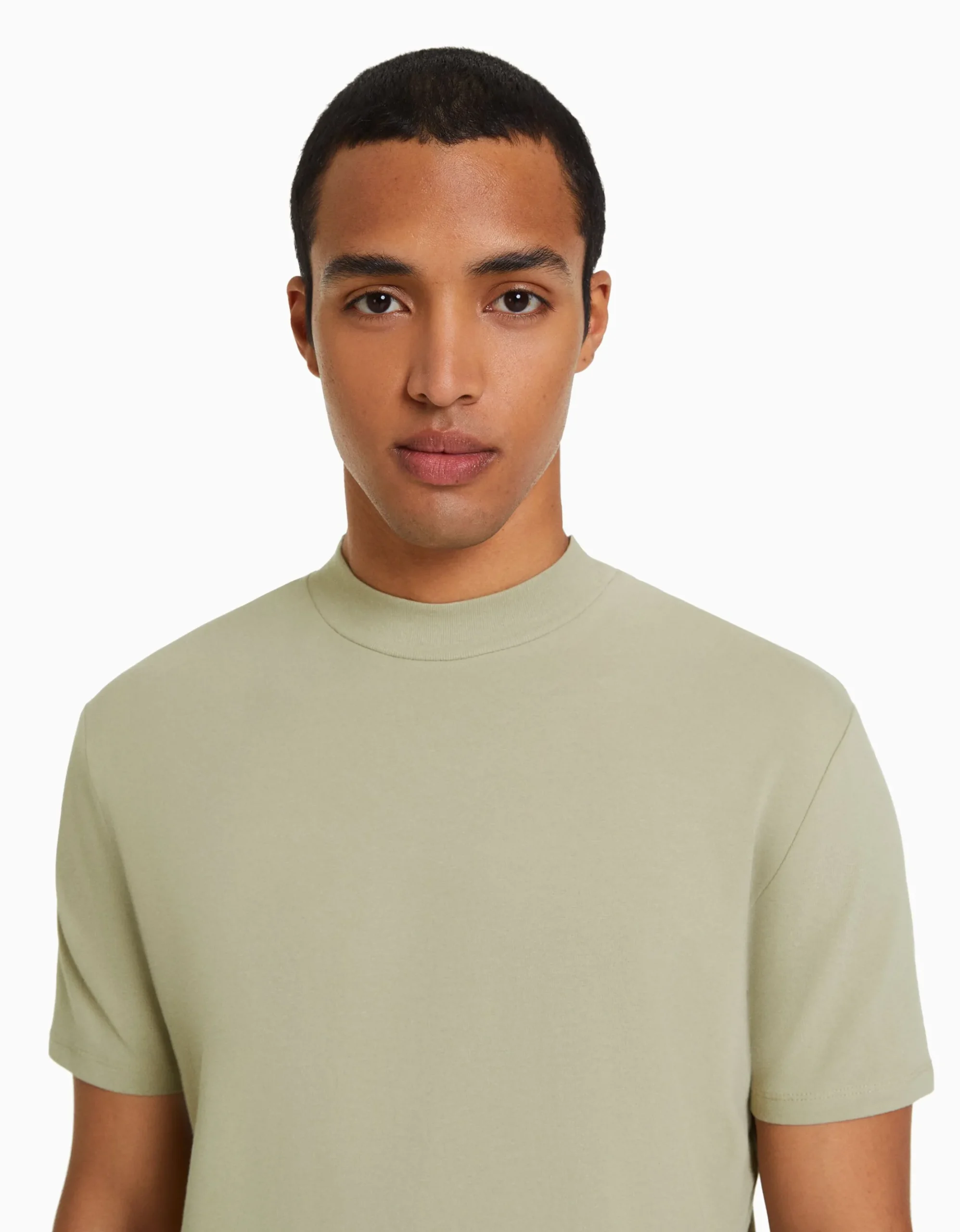 HOMME BERSHKA Vêtements*T-shirt à manches courtes et col montant