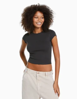 FEMME BERSHKA Tee-shirts*T-shirt manches courtes bord côte