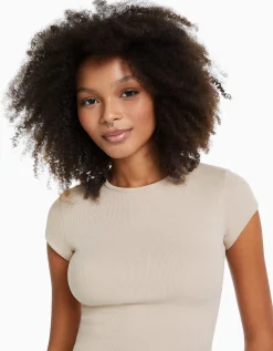 FEMME BERSHKA Personnalisables*T-shirt manches courtes bord côte