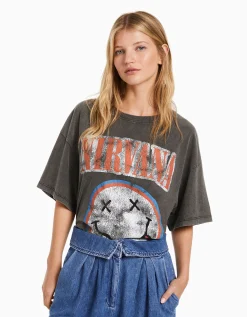 FEMME BERSHKA Tee-shirts*T-shirt manches courtes imprimé Nirvana