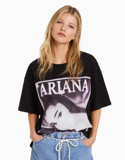 FEMME BERSHKA Tee-shirts*T-shirt manches courtes imprimé Ariana Grande